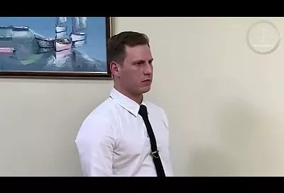 Экс-руководитель театра танцев получил условный срок за приставания к 15-летнему ученику в Сочи