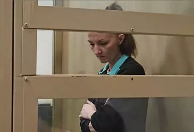 Выбросившая 5-летнего сына из окна 5 этажа жительница Кубани осуждена на 15 лет