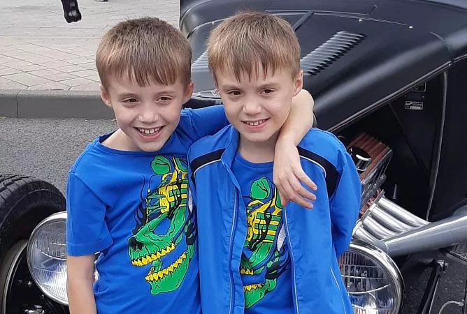 Вадим и Никита Рязановы 