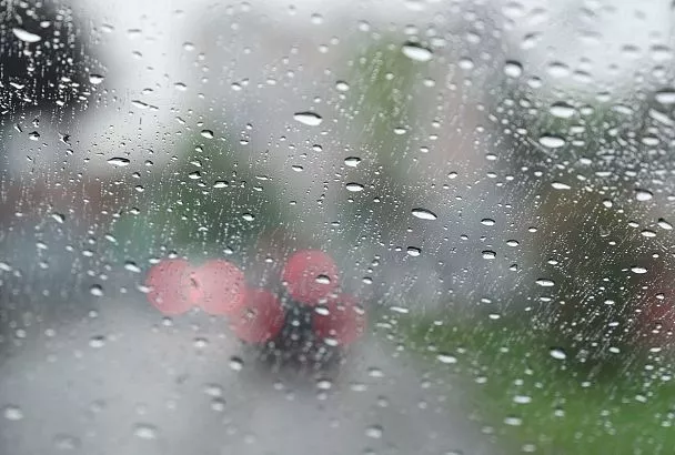 Непогода доберется до Сочи: мощные дожди ударят в предгорьях