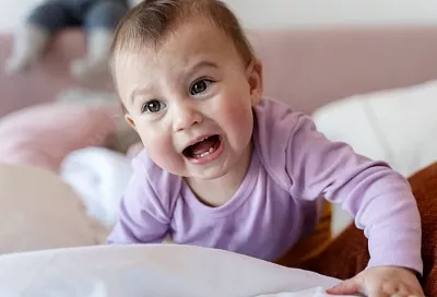 Чтобы зубки блестели: почему даже «годовасику» важно иметь собственную зубную щетку