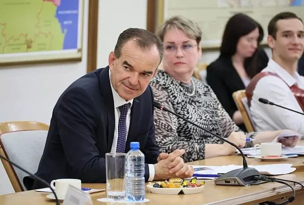 Губернатор Вениамин Кондратьев встретился с лучшими выпускниками школ и кадетских корпусов Краснодарского края