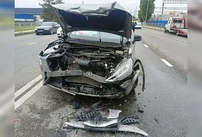 Массовое ДТП произошло на Ростовском шоссе в Краснодаре. Есть пострадавший
