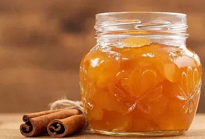 Конфитюр из хурмы с корицей: изысканная зимняя сладость, простая в приготовлении