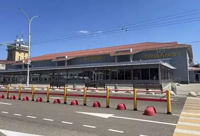 Временные ограничения на прием и выпуск самолетов ввели в аэропорту Краснодара