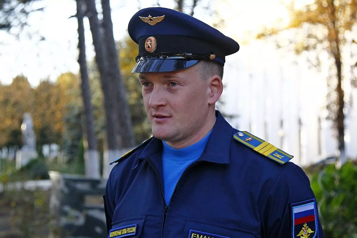 Михаил Еманов