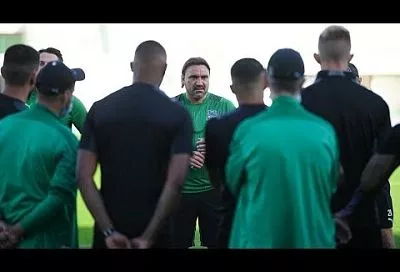 Новый тренер «Краснодара» Фарке провел первую тренировку и сказал несколько слов по-русски  