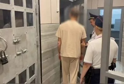 Силовики задержали мужчину, залившего монтажной пеной сирено-речевую установку в Сочи