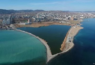 Спортклуб устроил незаконную пенную вечеринку в Суджукской лагуне в Новороссийске