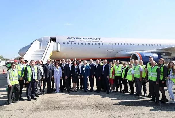 После трехлетнего перерыва аэропорт Краснодара принял первый регулярный рейс