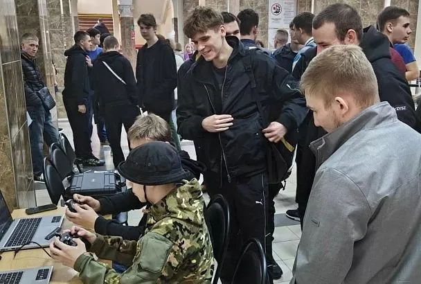 Форум «Пилоты нового времени» провели в Краснодарском машиностроительном колледже 