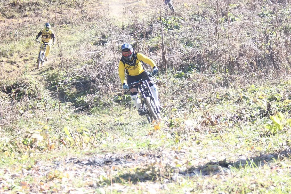Сегодня турист хочет получить новые впечатления, новые эмоции. И в этом особую роль играет организация активного отдыха. Сегодня турист хочет получить новые впечатления, новые эмоции. И в этом особую роль играет организация активного отдыха.