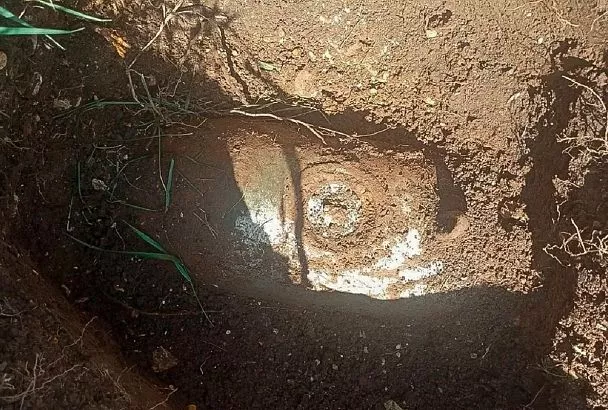 Поисковики нашли в поле на Кубани авиабомбу времен войны