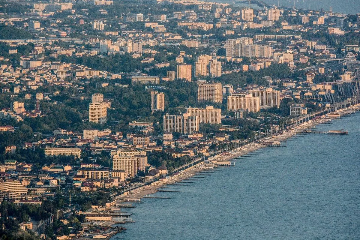 Россияне назвали лучшими отели в сочинском Лоо  