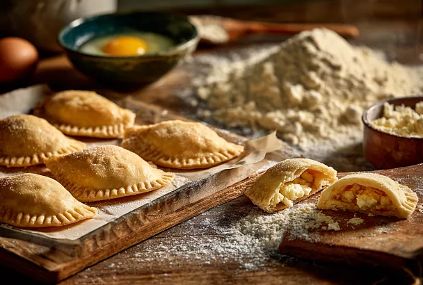 Пять рецептов теста для пирожков без дрожжей: вкусно и просто