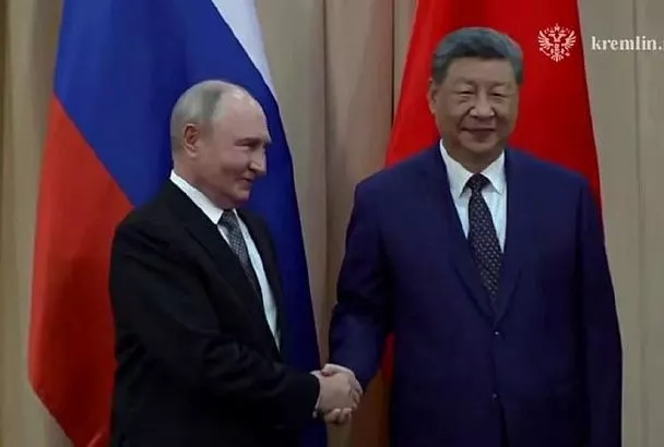 Путин предложил сделать безвизовый режим между Россией и Китаем постоянным