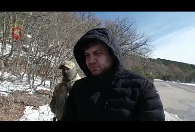 Полиция задержала в Крыму двух жителей Кубани с партией метадона на 30 миллионов