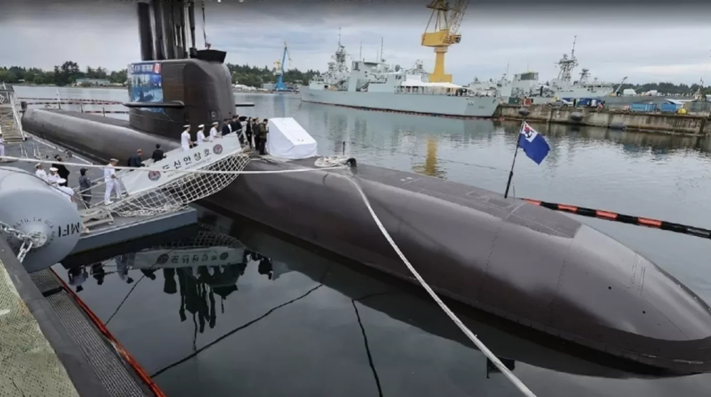 Южная Корея утвердила проект строительства первой атомной подводной лодки