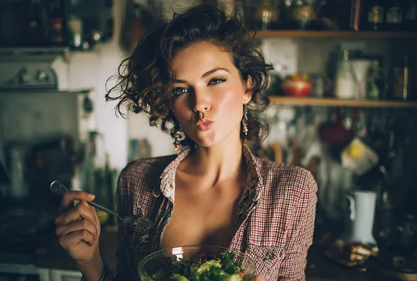 Яйца в смятку и макароны? Лучший завтрак для энергии и стройности — по версии нутрициолога