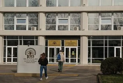 Минобрнауки введет единый график информирования о платных местах в вузах