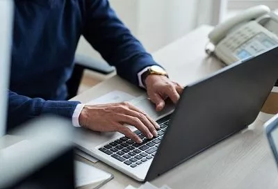 Проблема с медленным завершением работы Windows 11 решена
