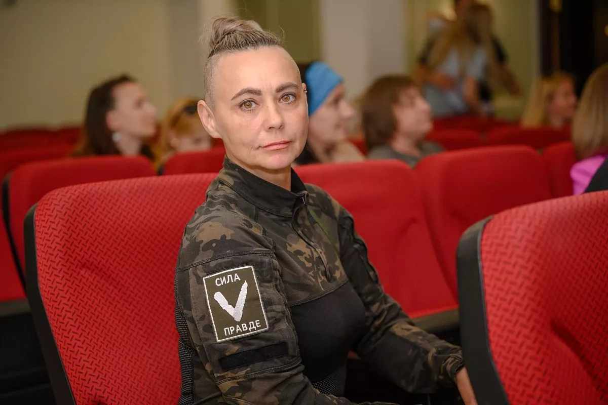 Опытом технических наработок с коллегами поделилась волонтер Галина Кислова из Мостовского района.