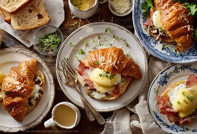 Елена Ланде: три ресторанных завтрака дома — пашот, скрэмбл и круассан-лодочка