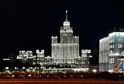 Разница в 11 часов усложнила переговоры: откровения переводчика МИД России