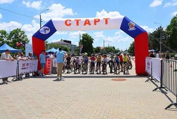В станице Брюховецкой состоялась массовая краевая велогонка