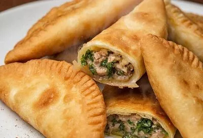 15 мл водки и вашим чебурекам обеспечена хрустящая корочка, как в лучших кафе Крыма