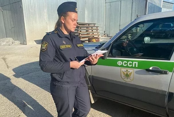 Незаконно построенную пятиэтажку снесли в Сочи