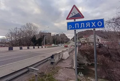 Мост в поселке Новомихайловском Туапсинского округа капитально отремонтируют