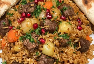 Ленивый плов с курицей— просто и без заморочек: готовится почти сам