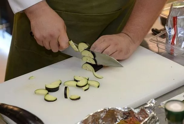 Баклажаны по-корейски: оригинальный вкус лета для семейных зимних ужинов