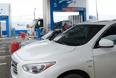 Стало известно, как в Крыму обстоят дела с бензином перед новогодними праздниками