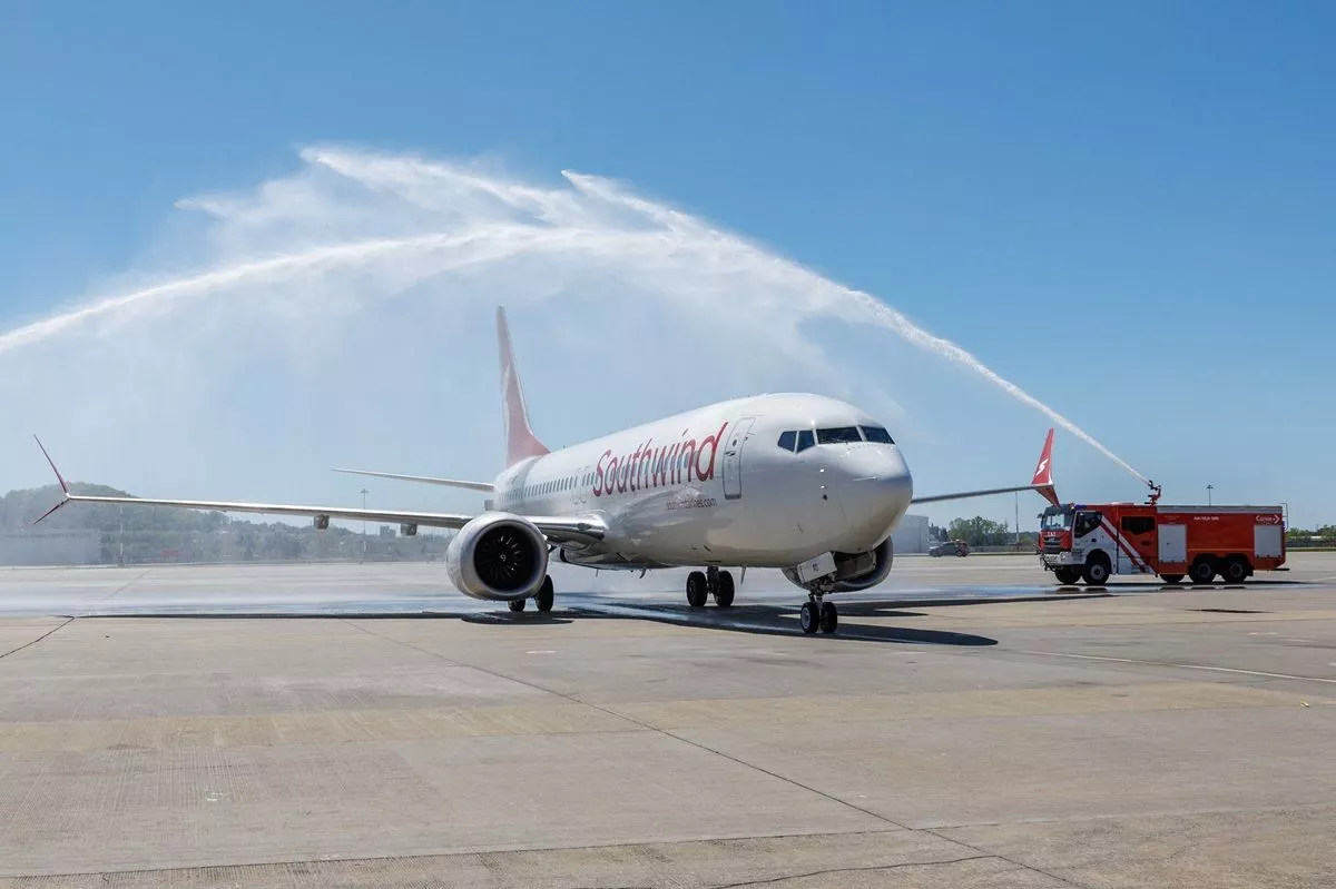 Авиарейсов между Сочи и Антальей стало больше