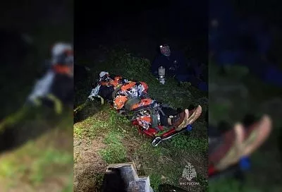 Спасатели на вертолете эвакуировали туриста с острым приступом хореи с хребта Ачишхо в Сочи