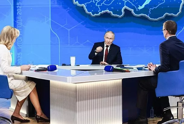 Президент РФ Владимир Путин: «Нам в полном объеме удастся решать вопросы, связанные с выполнением социальных обязательств перед населением»