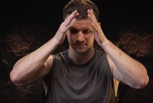 «Хочу плакать»: кубанский бобслеист Зайцев покинул шоу «Титаны» за шаг до полуфинала