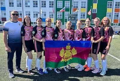 Русские игры: кубанцы успешно выступили на турнирах по городкам и лапте