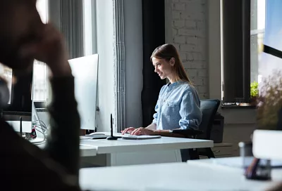 Крепостное право 2.0: Стерлигов призвал запретить увольнения, кроме одного дня в году