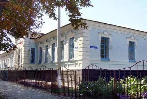 Три здания в станице Ленинградской признали объектами культурного наследия регионального значения