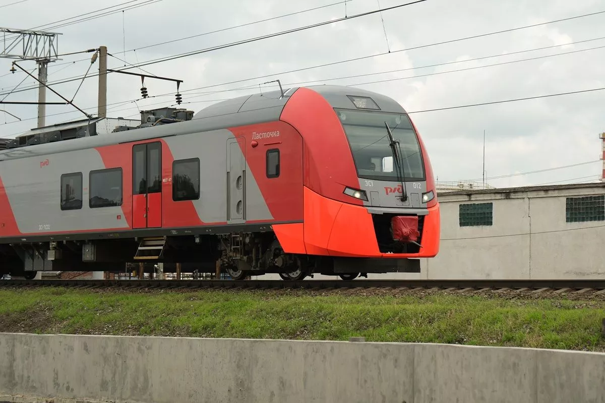 Дополнительные электрички запустят между Сочи, Сириусом и горными курортами с 29 марта