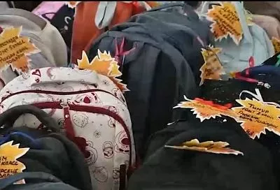 Жители Геленджика провели акцию «Помоги собраться в школу»