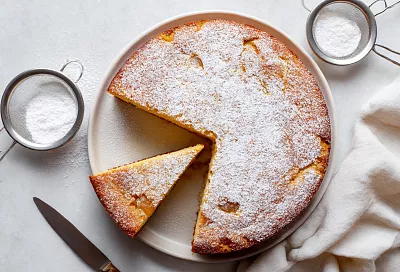 Пирог на варенье и кефире: быстрый к чаю