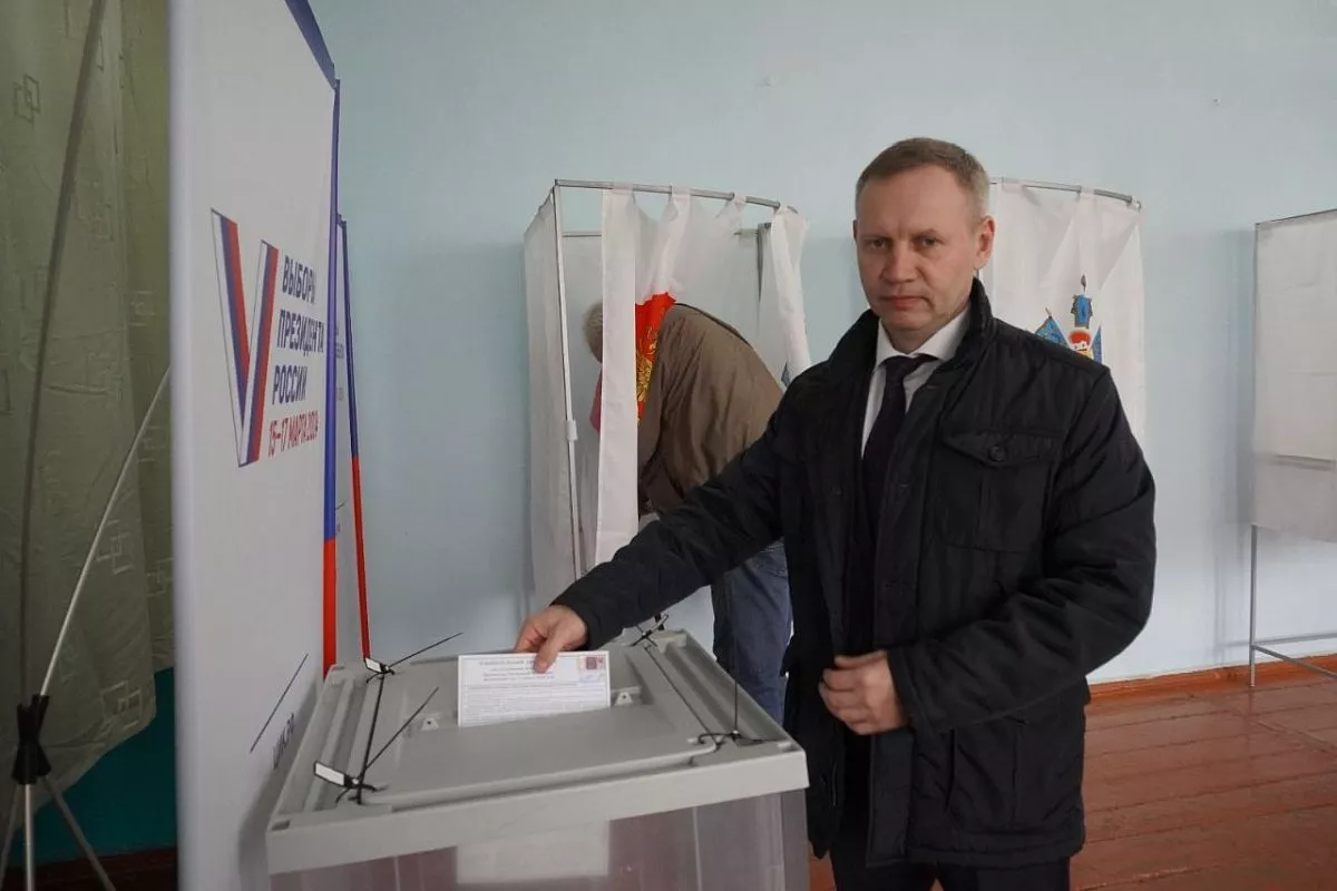 Роман Парахин.