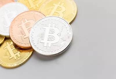 ЦБ допустил работу зарубежных криптобирж в России через дочерние структуры