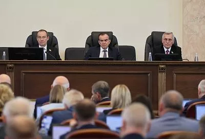 В Краснодарском крае расширили выплаты для многодетных семей и пострадавших от ЧС малоимущих граждан