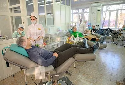 На краснодарской Станции переливания крови стартовала донорская акция «Капля крови – ради жизни»