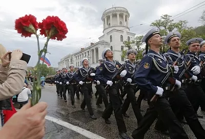 Парад Победы в Новороссийске покажут в прямом эфире